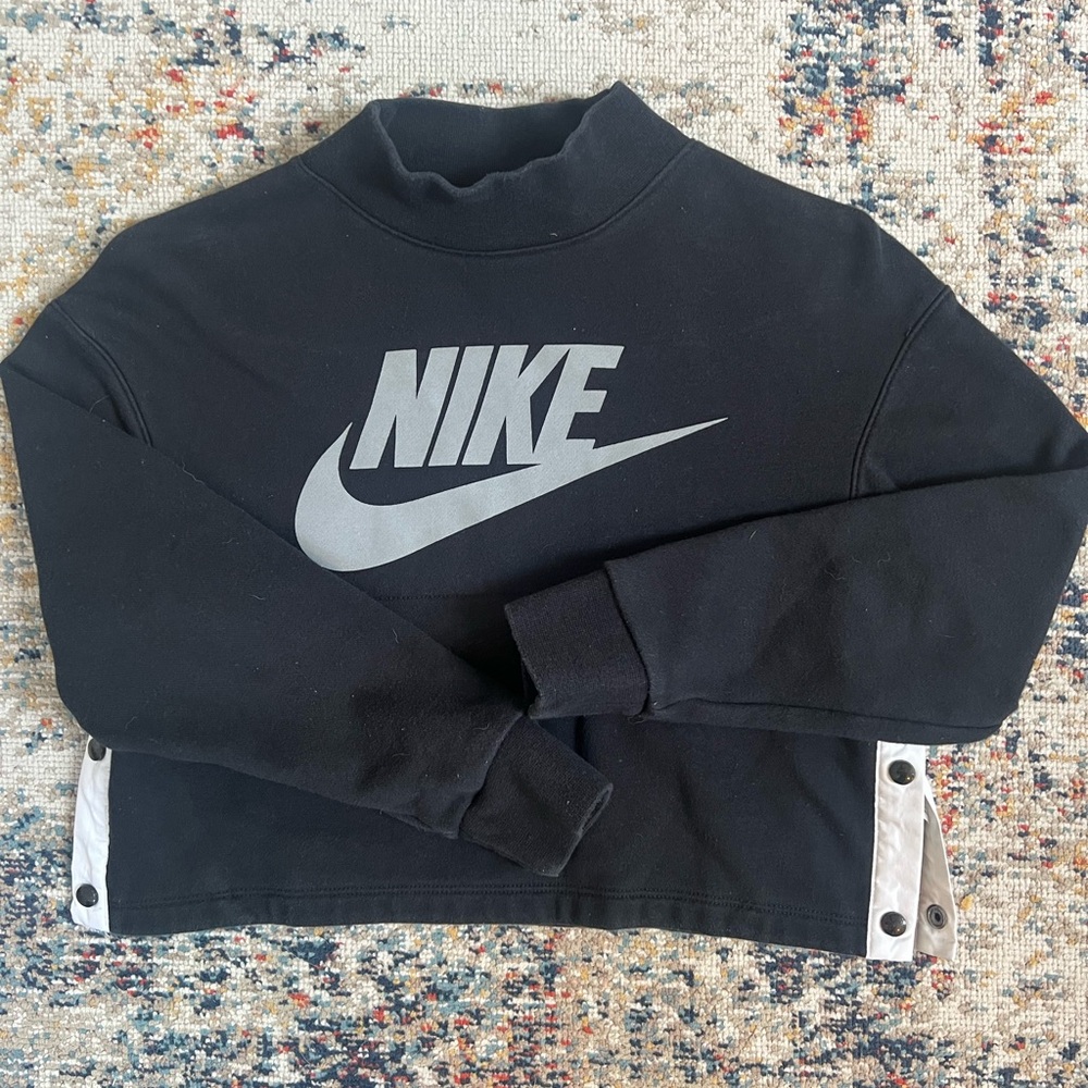 Nike Black Sweatshirt with side Button Details - Picture 1 of 8